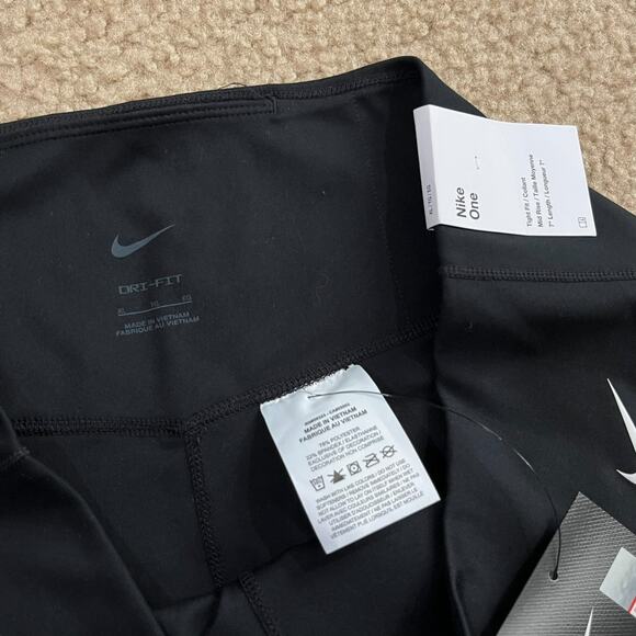 NWT HBU Huskies Nike Womens One 7" Shorts 2.0 Black Size XL - Picture 3 of 5